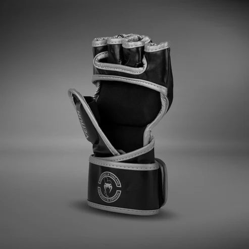 Challenger 2.0 MMA Handsker