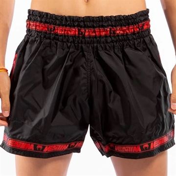 Parachute Muay Thai shorts fra Venum
